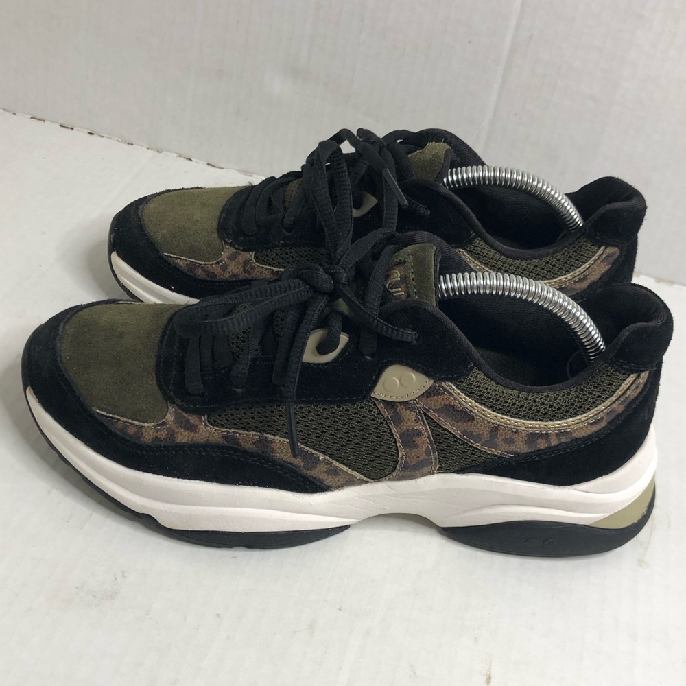 Ryka Sneakers Womens sz 6.5M Lace Up Walking Shoes Nova Exotic vetiver leopard